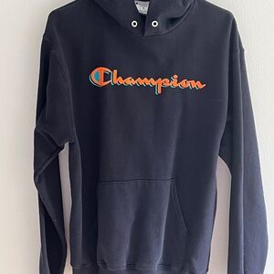 Champion Men's Blue Hoodie Size M